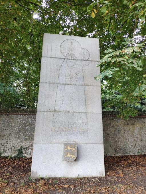 Les Coquelicots Leilighet Honfleur Eksteriør bilde